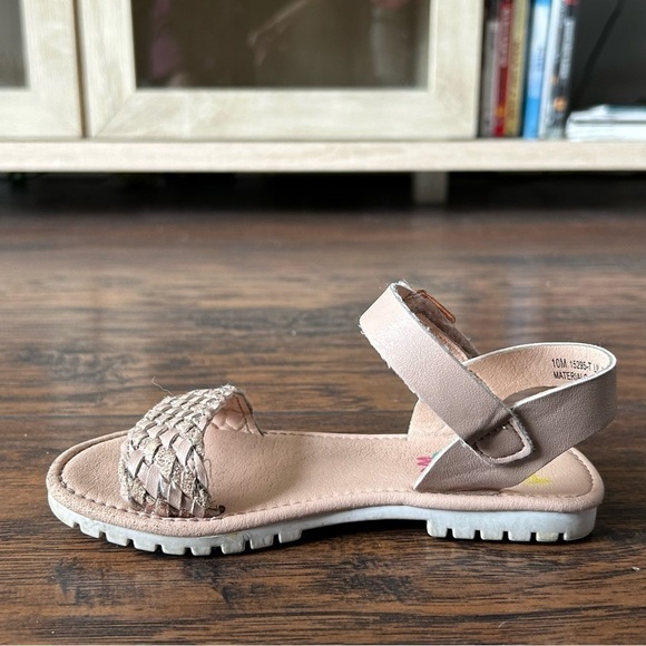 Girls Sandals - Picture 3 of 12